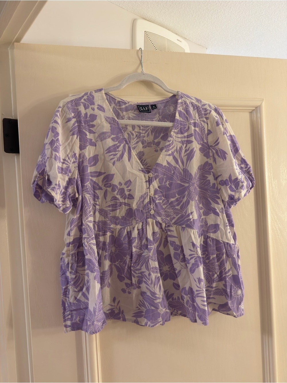 GAP White and Lavender Floral V-Neck Babydoll Blouse
